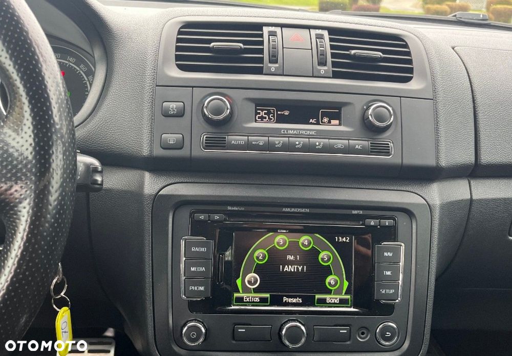 Skoda Fabia - 25