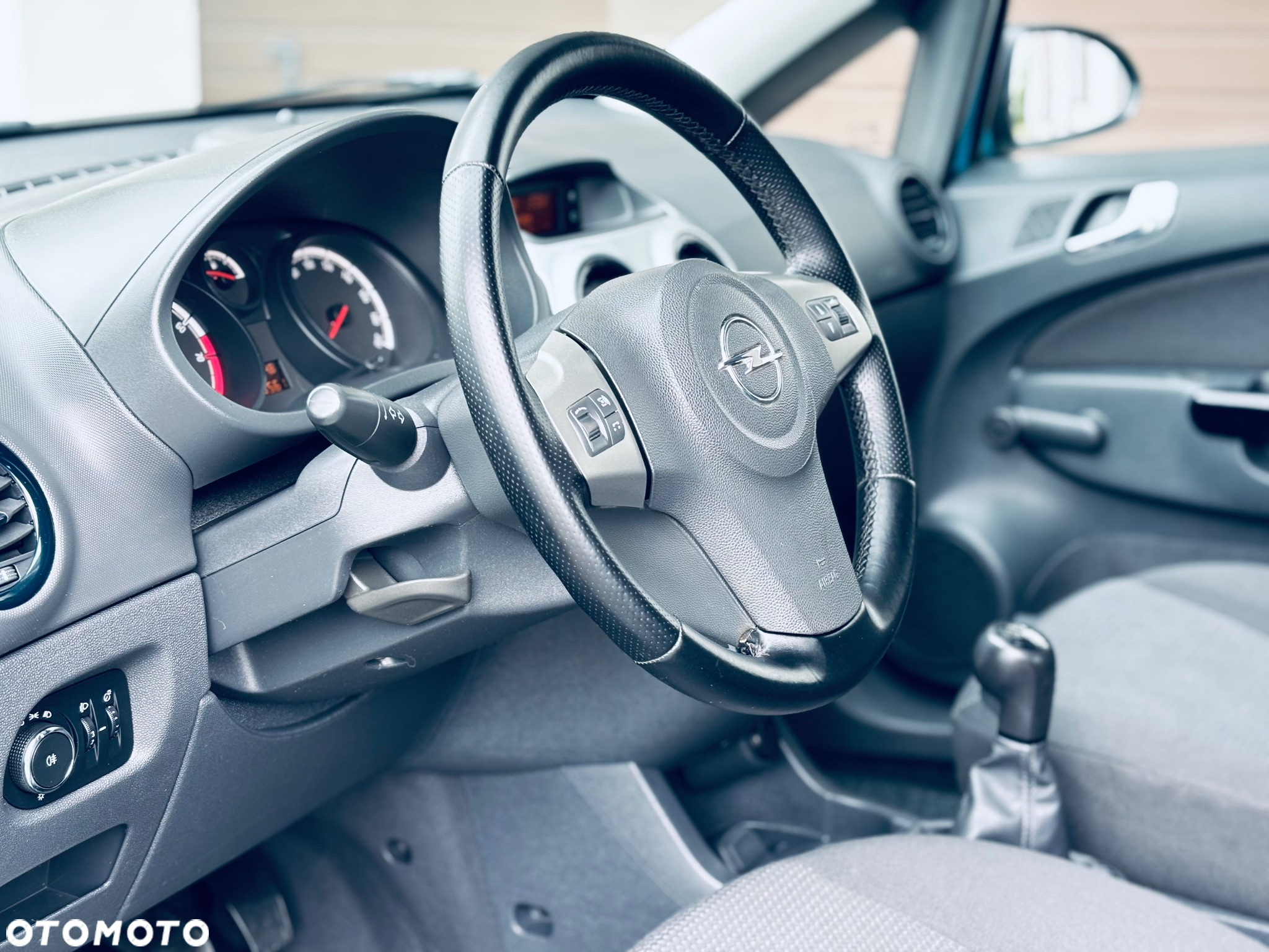 Opel Corsa - 9