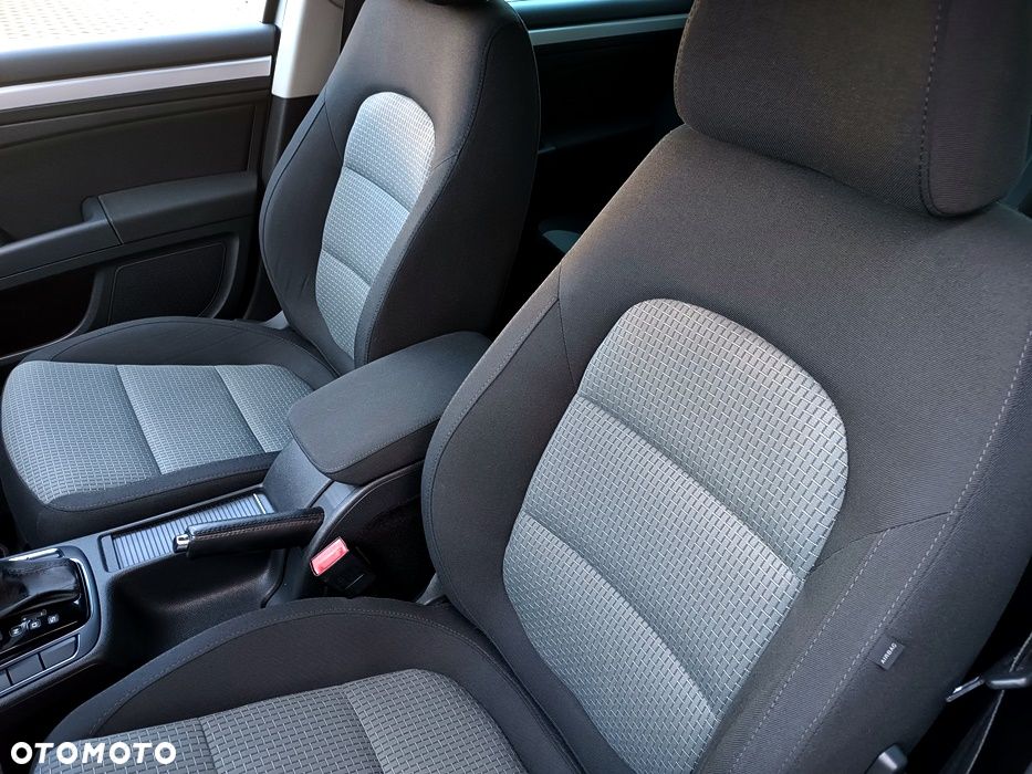 Skoda Superb 2.0 TDI Elegance DSG - 18