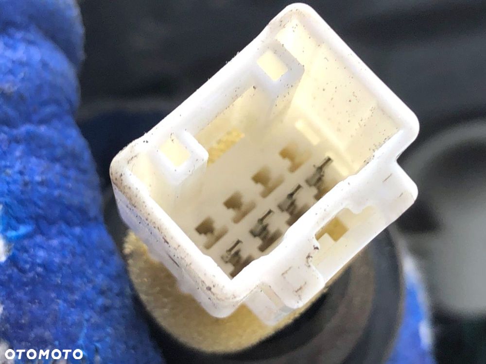 LAMPA LEWY TYŁ  MITSUBISHI ASX (GA_W_) 2009 - 2022 1.8 DI-D 4WD 110 kW [150 KM] olej napędowy 2010 - 4