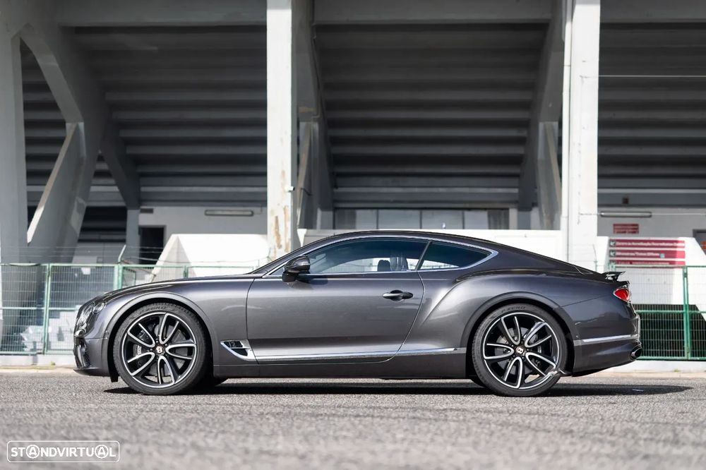 Bentley Continental GT W12 - 12