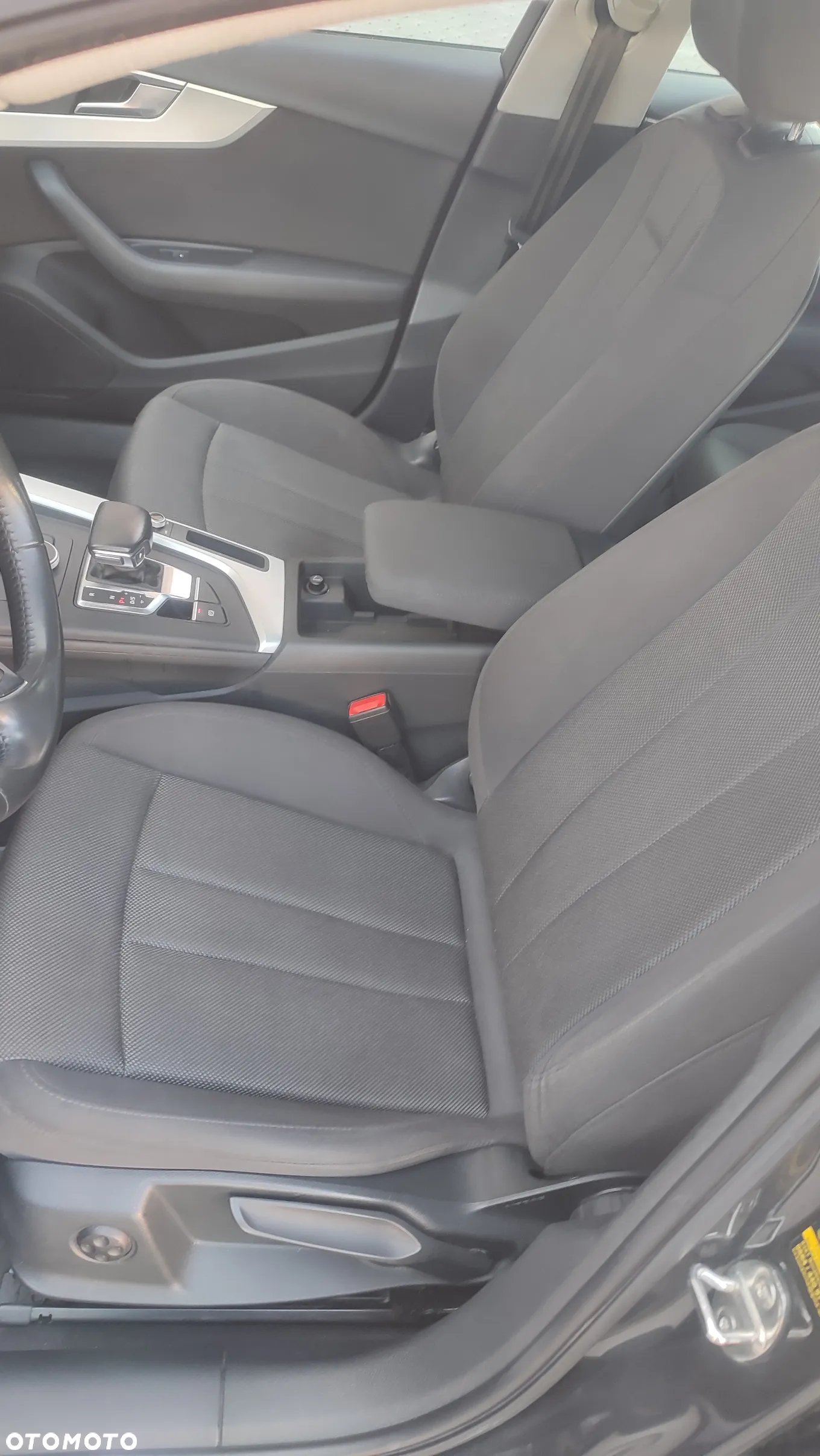 Audi A4 2.0 TDI S tronic - 14