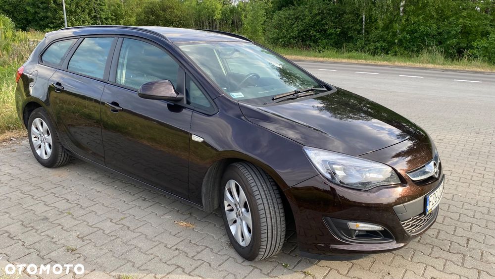Opel Astra 1.4 T Enjoy - 1