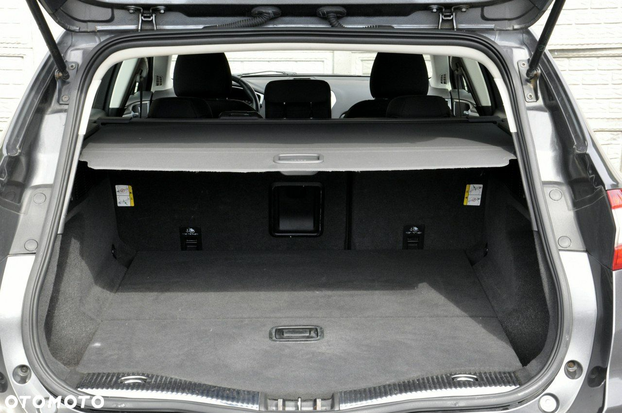Ford Mondeo - 11