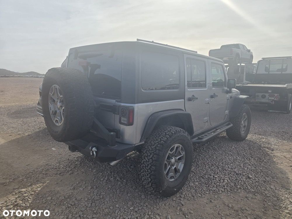 Jeep Wrangler 3.6 Unlim Rubicon X - 37