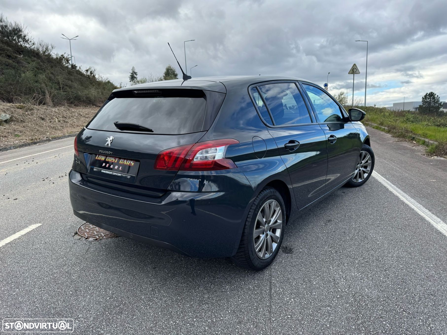Peugeot 308 1.2 PureTech Active - 3