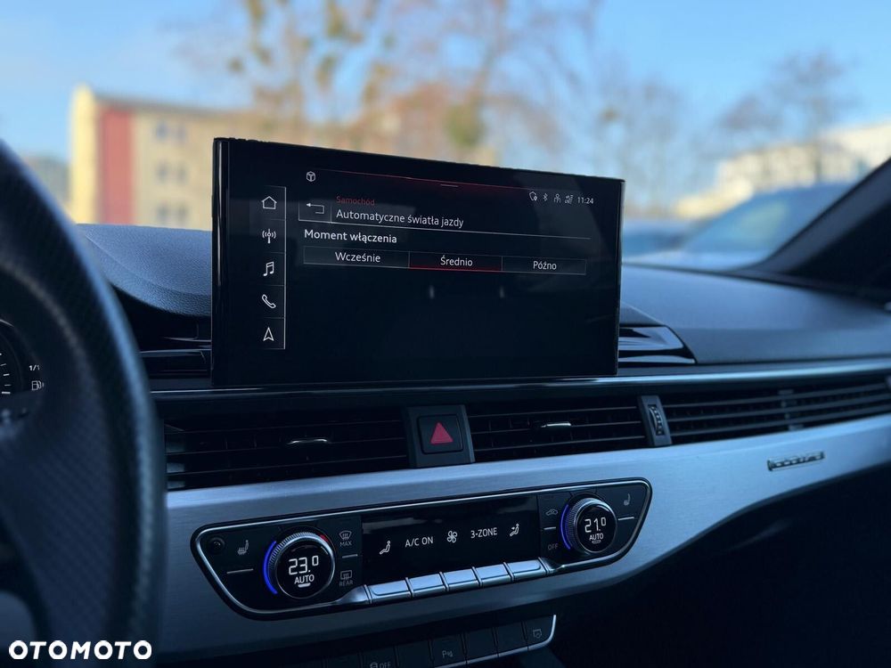 Audi A4 Limousine - 30