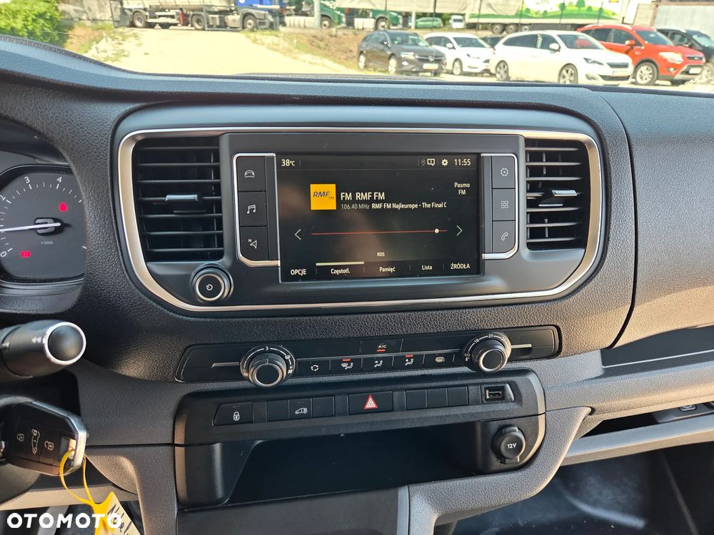Opel Vivaro - 19
