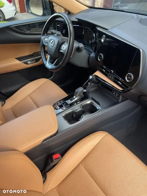 Lexus NX 450h+ Prestige AWD - 21