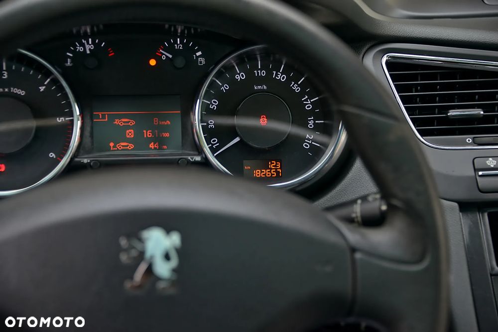 Peugeot 5008 2.0 HDi Allure - 38