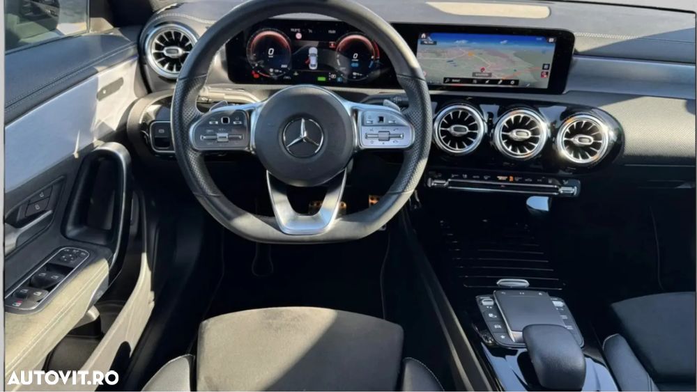 Mercedes-Benz CLA 250 - 13