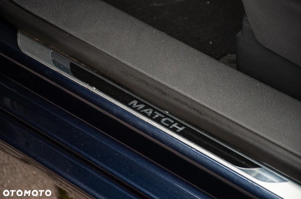 Volkswagen Touran 1.6 TDI DPF MATCH - 30