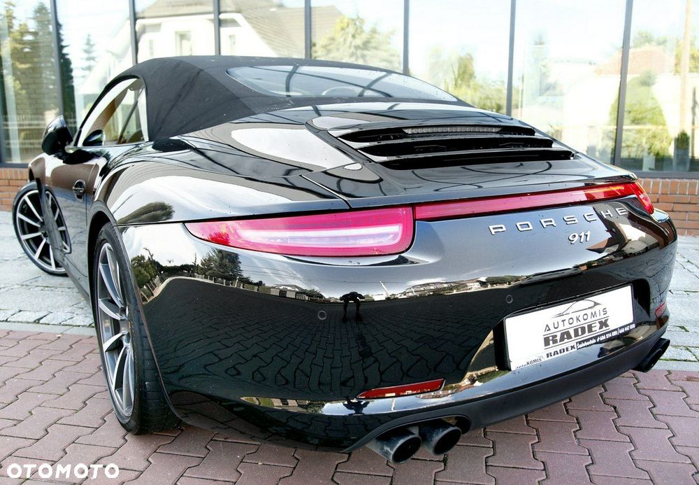 Porsche 911 - 33