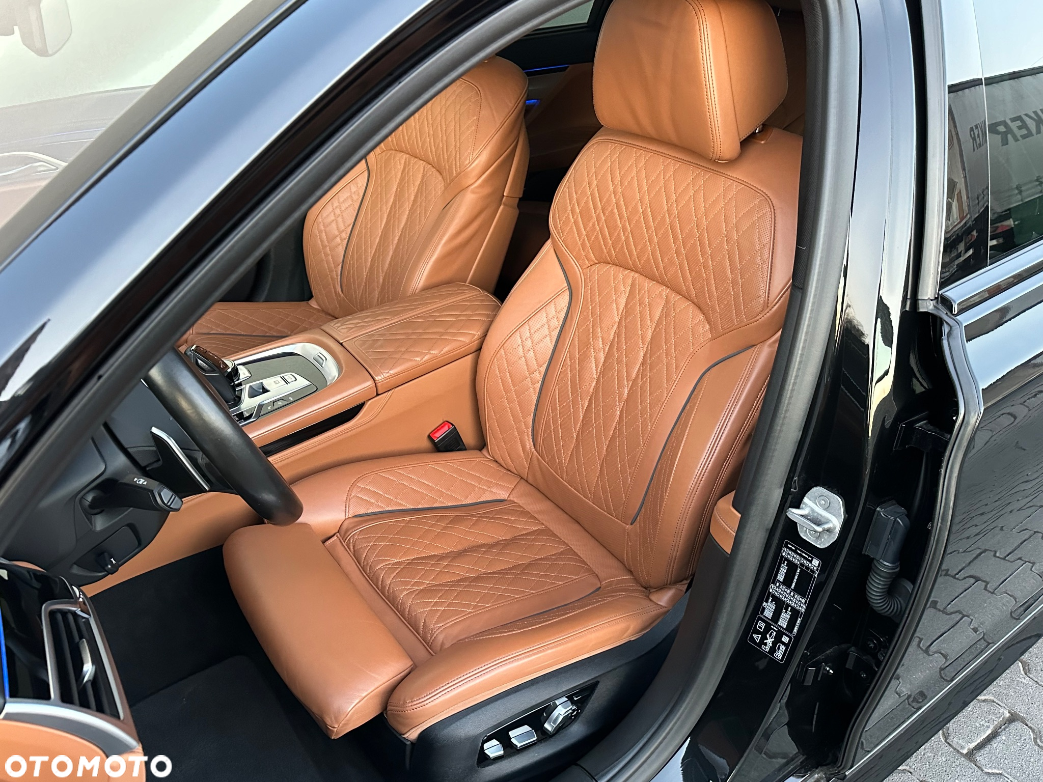 BMW Seria 7 740Ld xDrive sport - 20