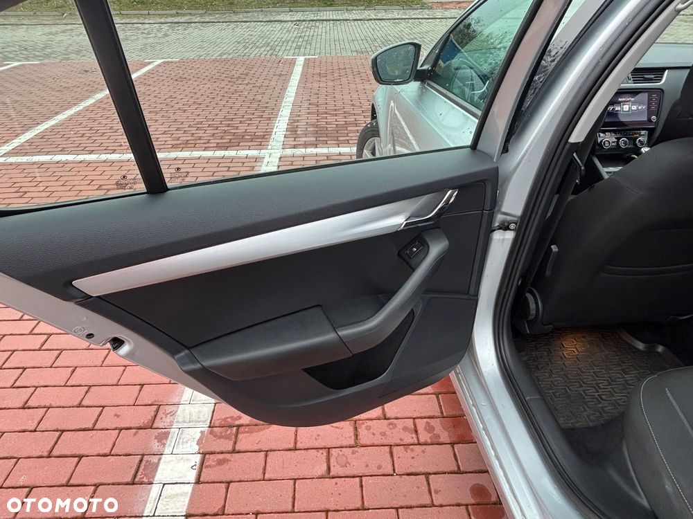 Skoda Octavia 1.5 TSI ACT Ambition - 30