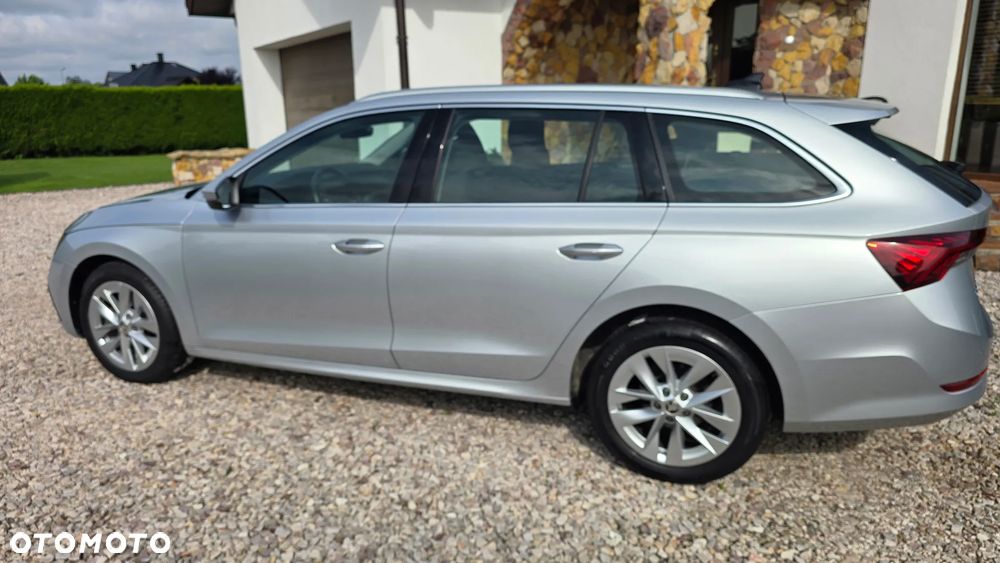 Skoda Octavia 2.0 TDI Ambition DSG - 10