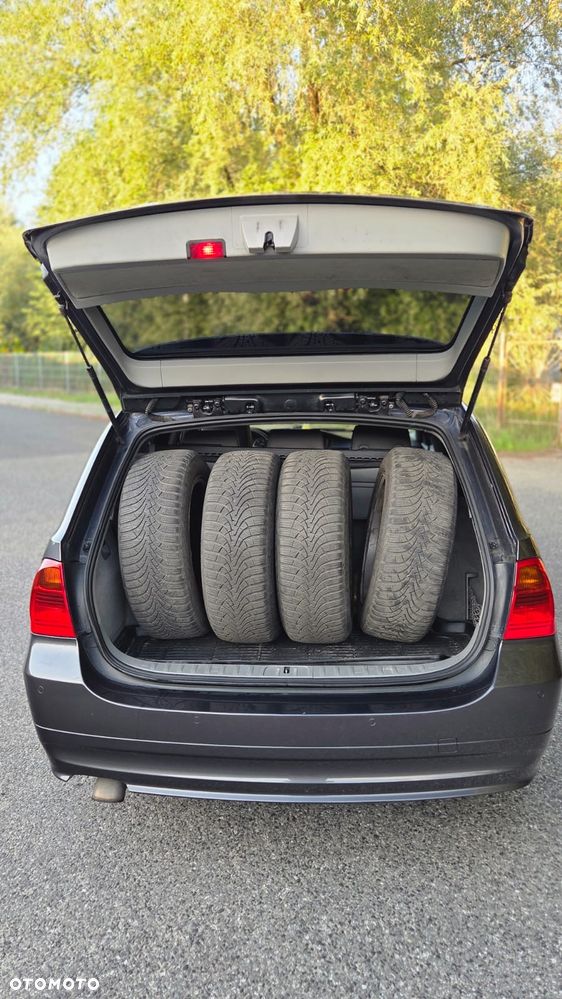 BMW Seria 3 - 10