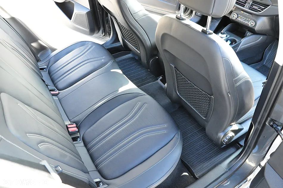 Ford Focus 1.5 EcoBoost Vignale - 30