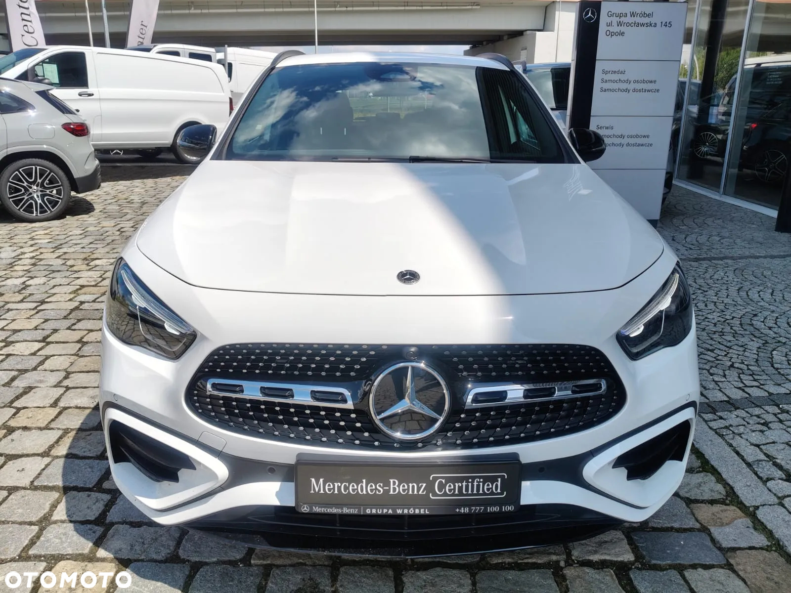 Mercedes-Benz GLA 200 AMG Line - 2