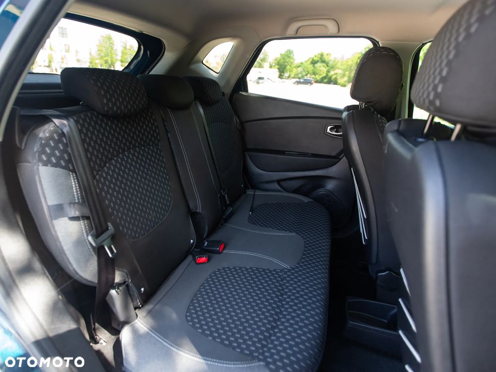 Renault Captur - 19