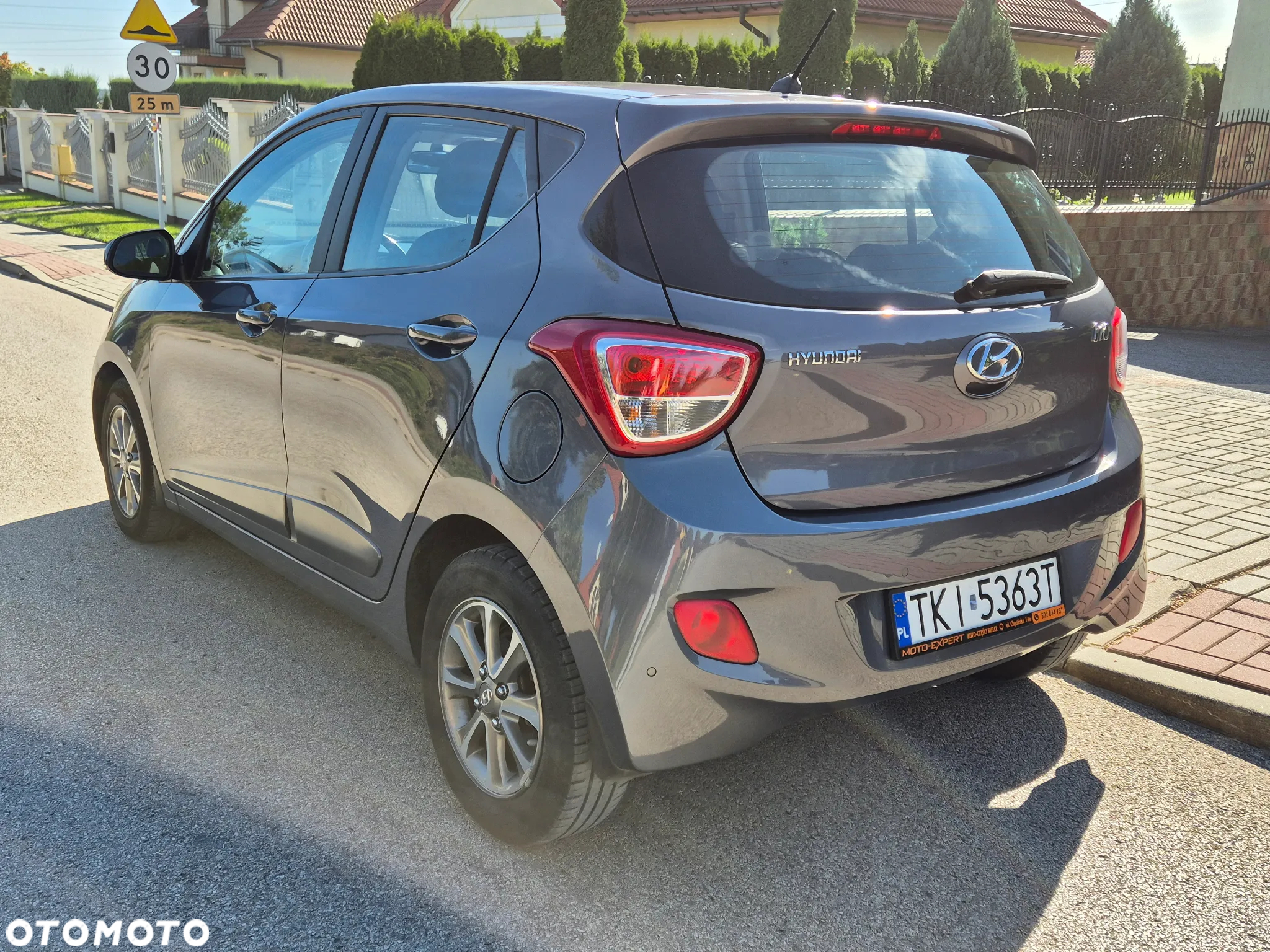 Hyundai i10 1.0 Premium - 4