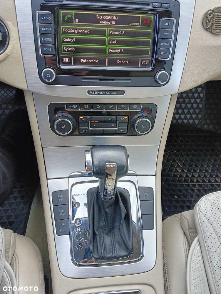 Volkswagen Passat 2.0 TDI DPF DSG 4Motion Comfortline - 12