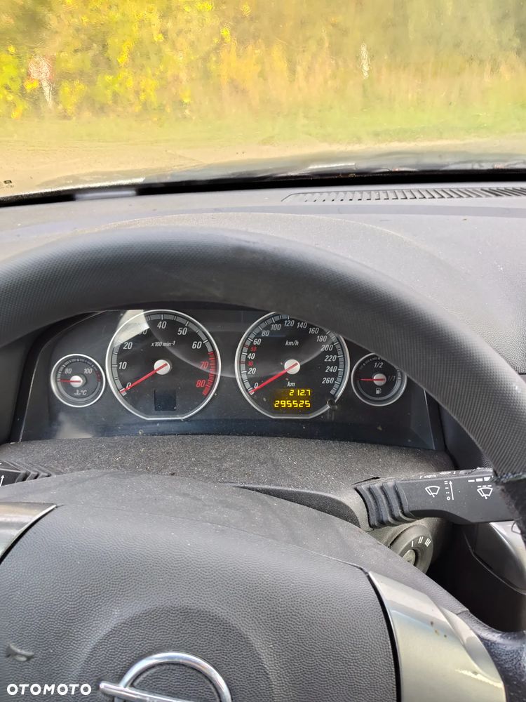 Opel Vectra - 9
