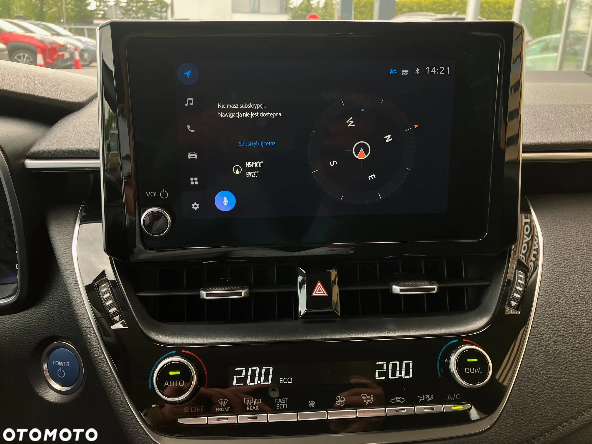 Toyota Corolla 1.8 Hybrid Comfort - 22