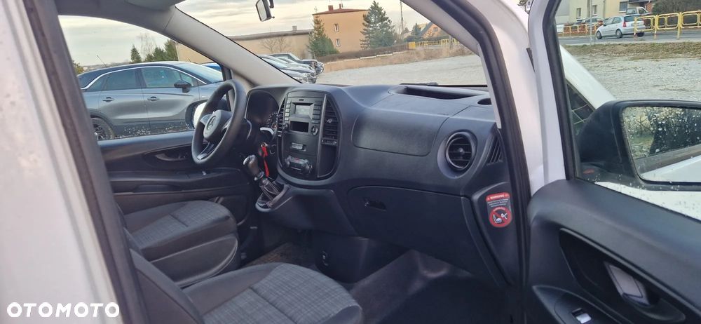Mercedes-Benz VITO - 12