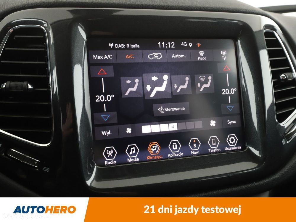 Jeep Compass - 25