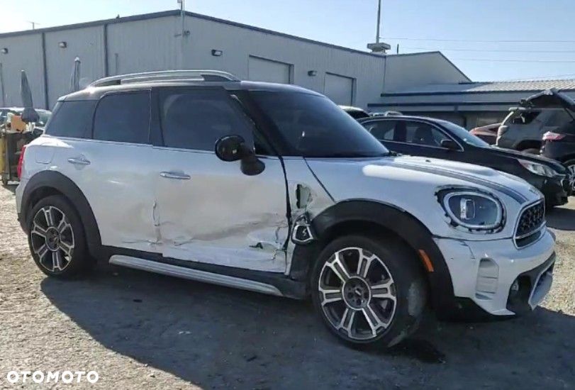 MINI Countryman Cooper S ALL4 - 16