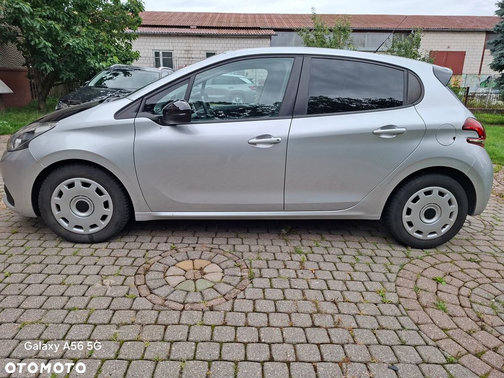 Peugeot 208 1.6 e-HDi Allure STT - 3