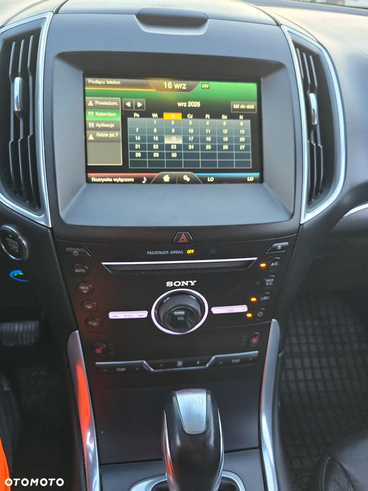 Ford Edge - 22