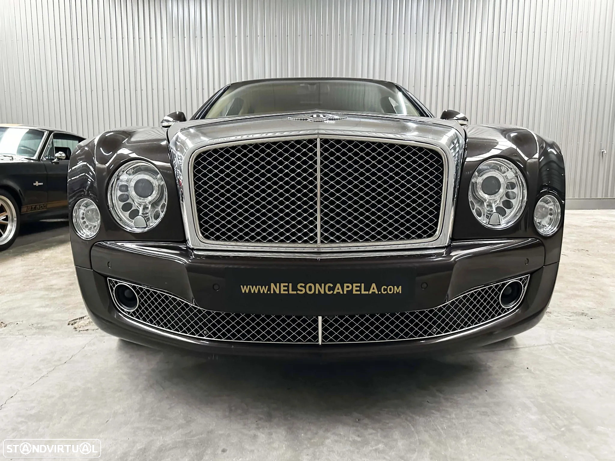 Bentley Mulsanne - 12