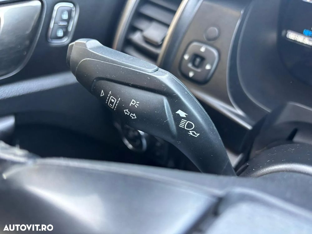 Ford Ranger Pick-Up 2.0 TD 170 CP 6AT 4x4 Double Cab Wildtrak - 32