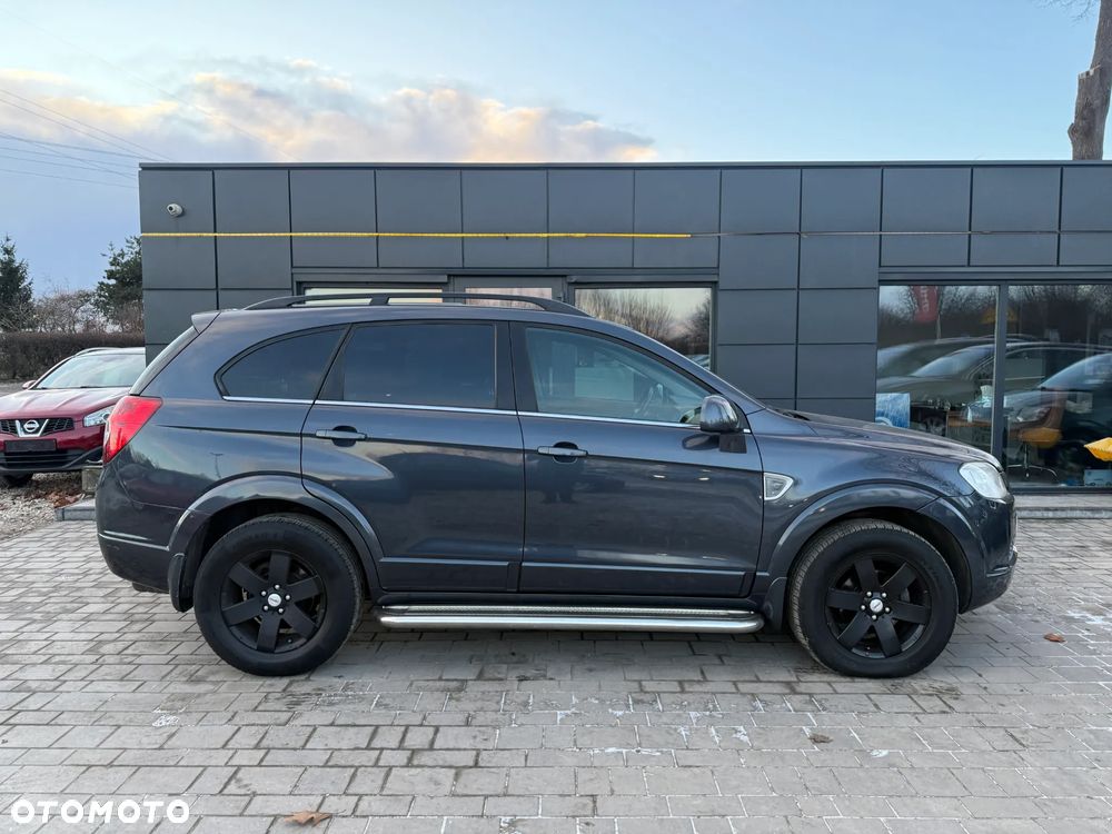 Chevrolet Captiva - 19