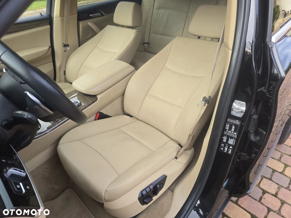 BMW X4 xDrive20i xLine - 24