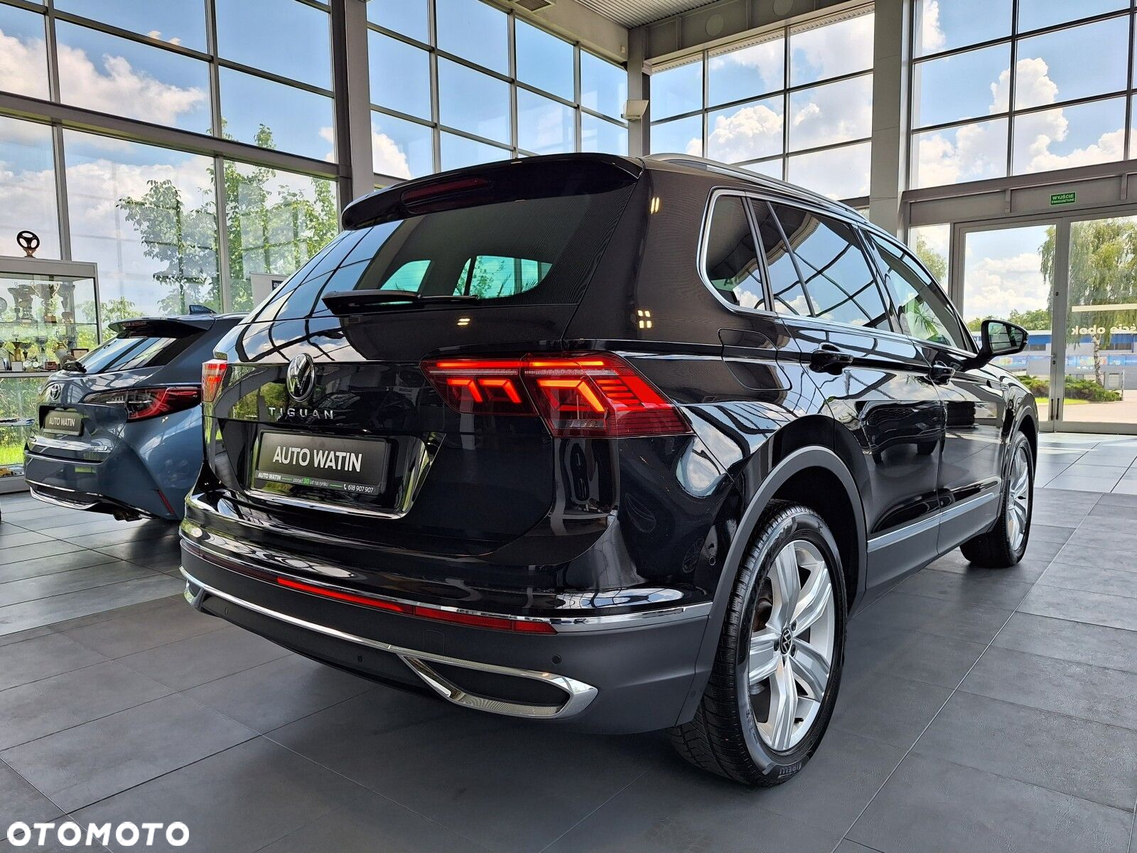 Volkswagen Tiguan 2.0 TSI 4Mot Elegance DSG - 11