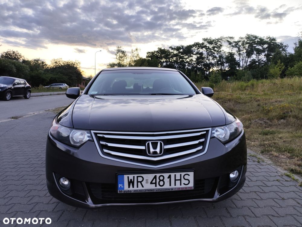 Honda Accord - 1