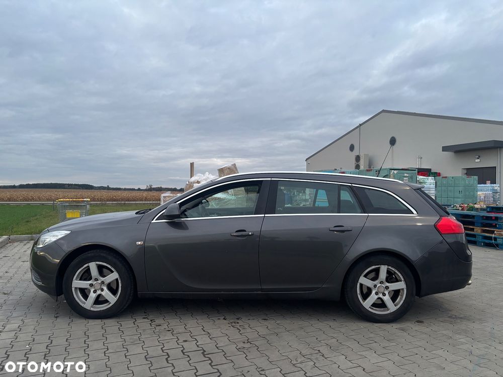 Opel Insignia 2009 photo 2