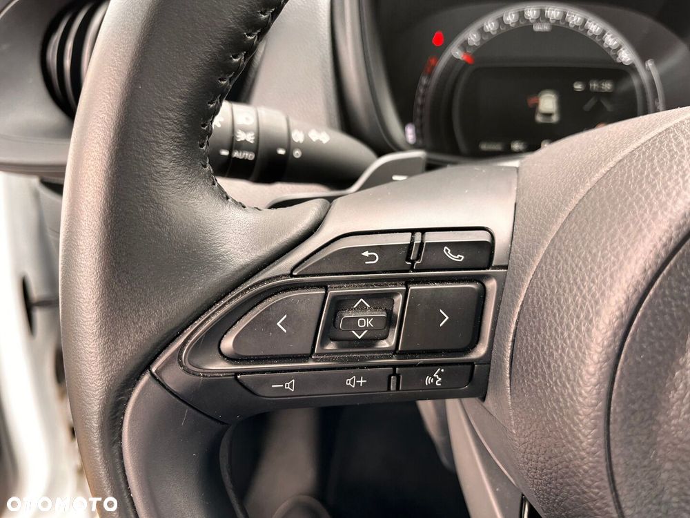 Toyota Aygo X 1.0 VVT-i Comfort CVT - 8