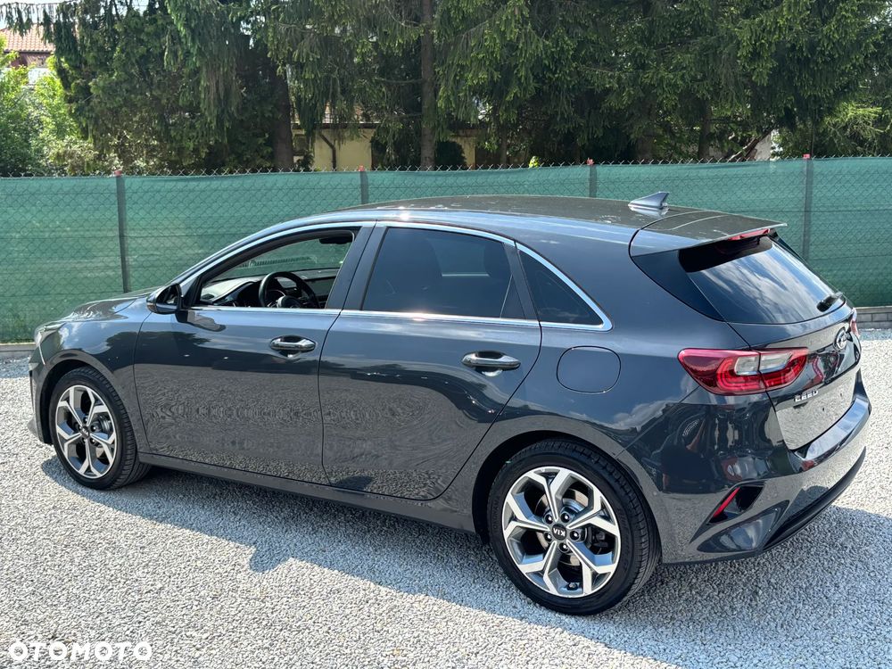 Kia Ceed 1.4 T-GDI L Business Line Plus DCT - 9