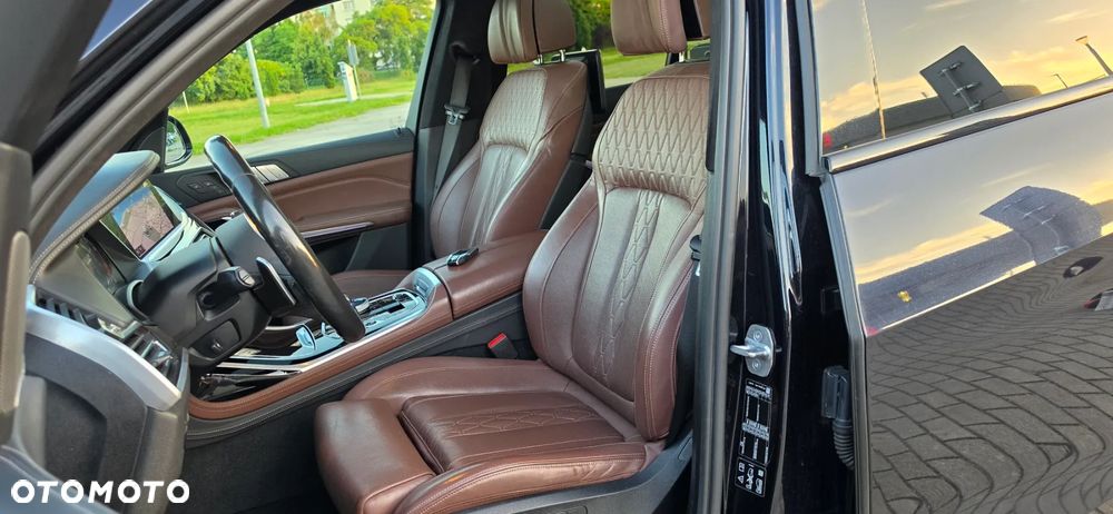 BMW X7 - 13