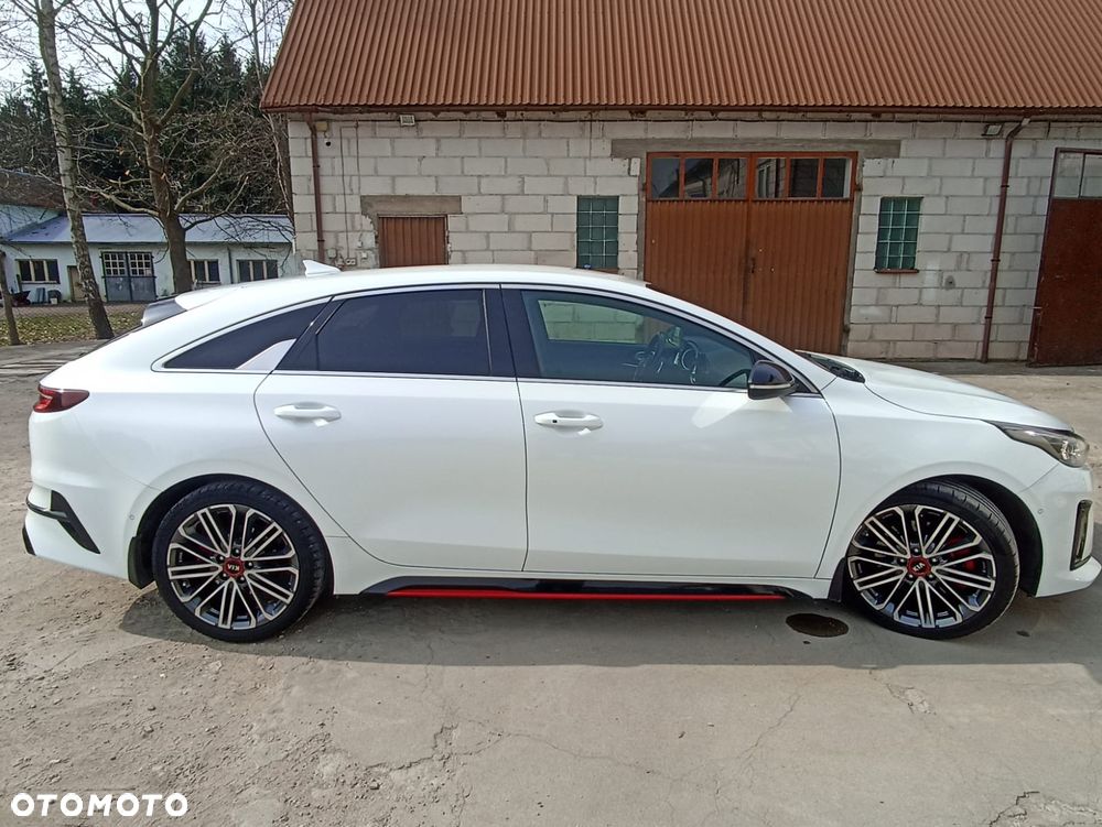 Kia ProCeed - 3