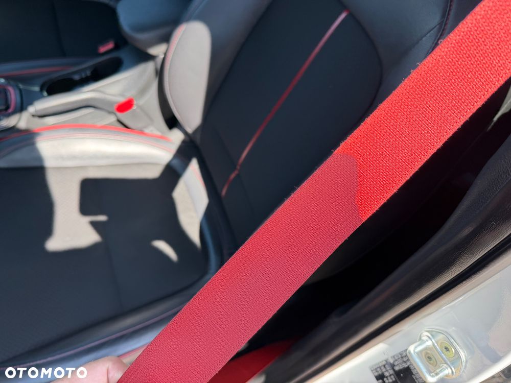 Hyundai Kona 1.6 T-GDI DCT Premium - 17