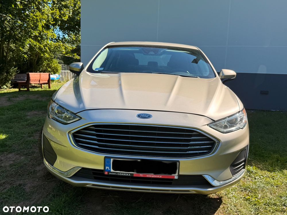 Ford Fusion - 3