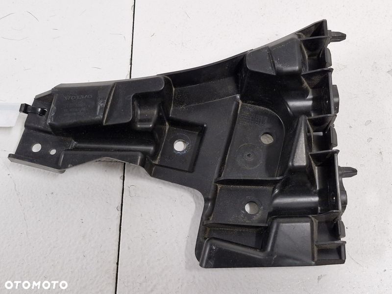 VOLVO S60 II 2 ŚLIZG MOCOWANIE ZDERZAKA PRAWY PRZÓD 31323833 - 1