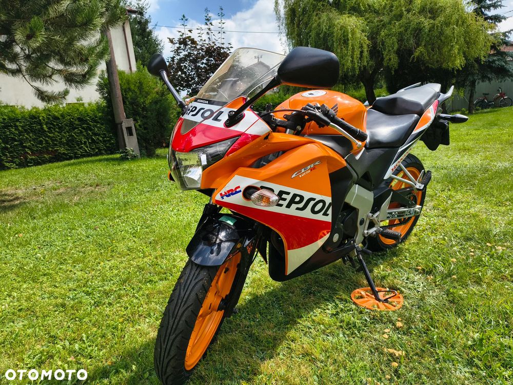 Honda CBR - 1
