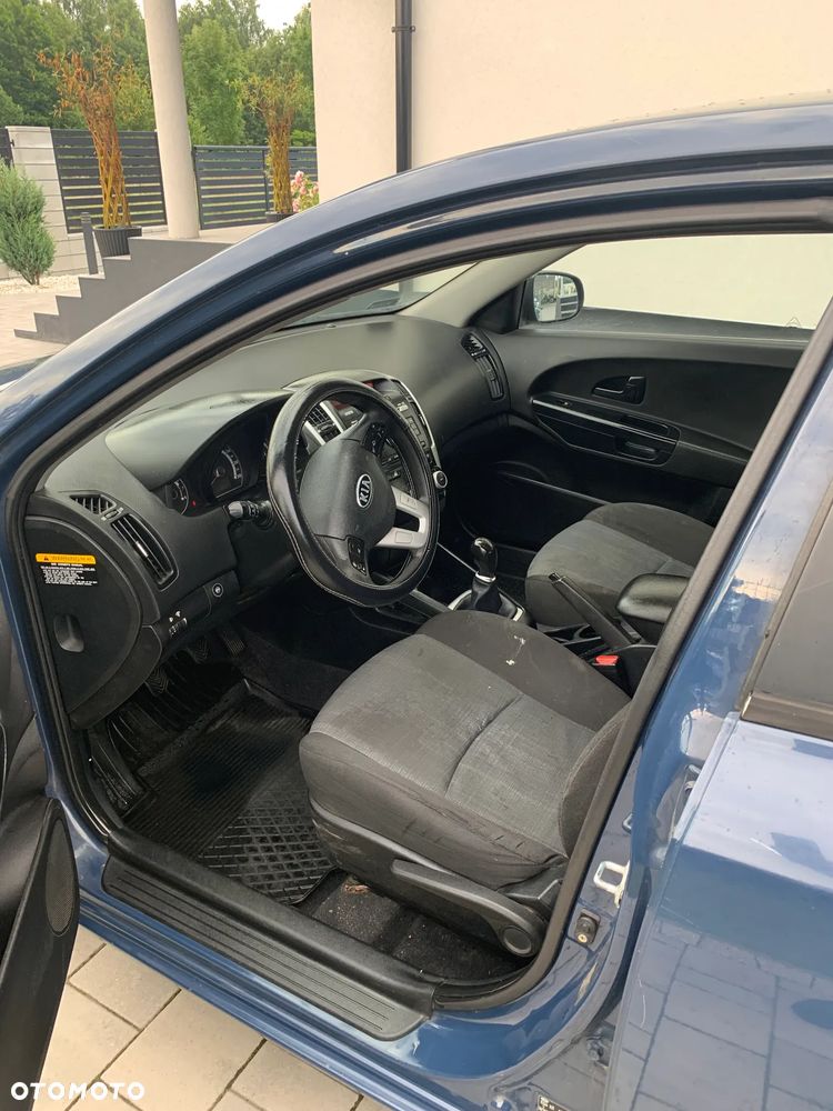 Kia Ceed 1.4 Comfort - 6