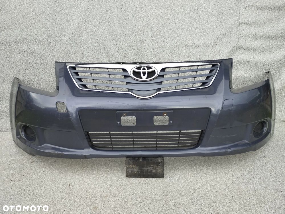 Toyota Avensis T27 09-11r zderzak przód przedni - 1